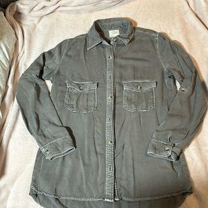 NWOT HARPER Woman’s button down boyfriend shirt, Small